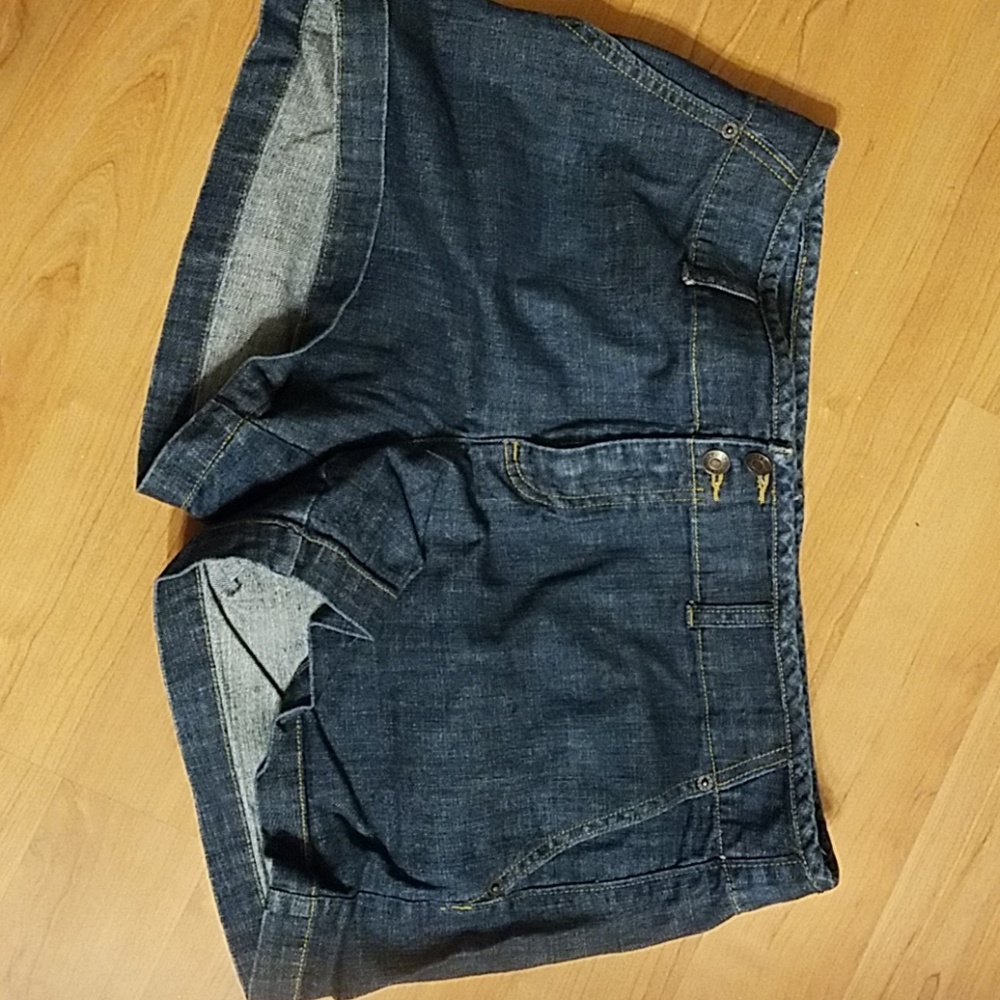 Gap jean shorts
